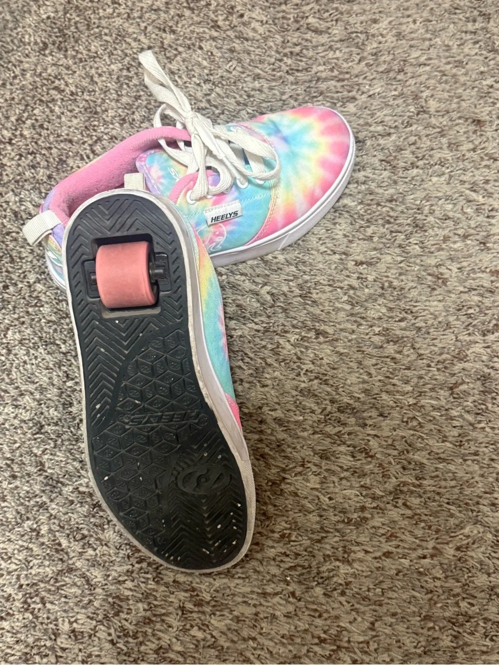 Heelys Kids Tie-Dye Lace-Up Skate Sneakers in Pink, Blue, Yellow